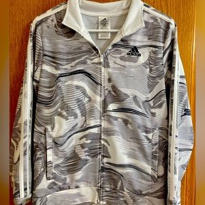 Adidas Boys’ Large Jacket, Excellent condition, non-smoking and pet free home